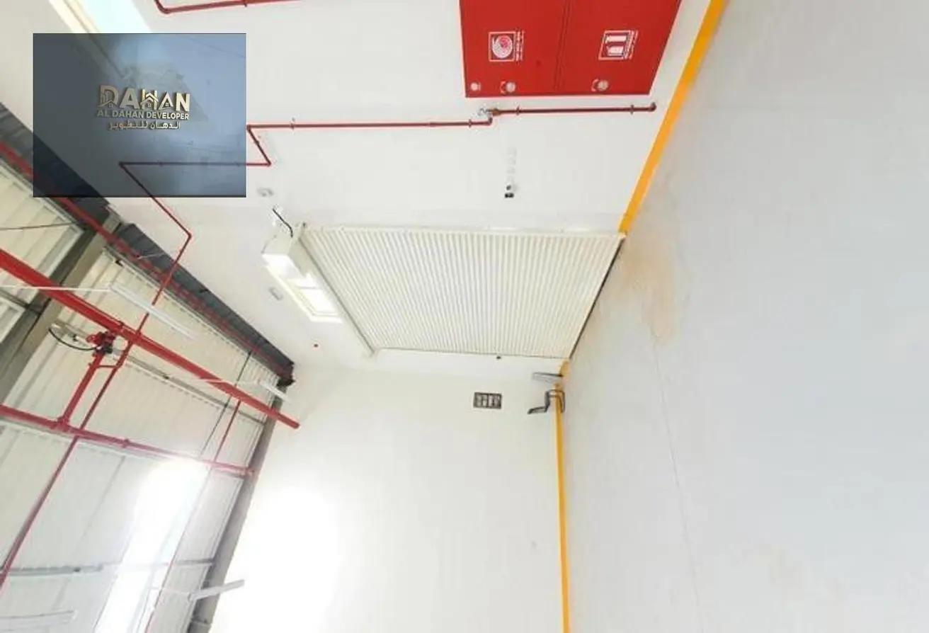 Warehouse for rent, Emirates Modern Industrial, Umm Al Quwain, thumbnail 2