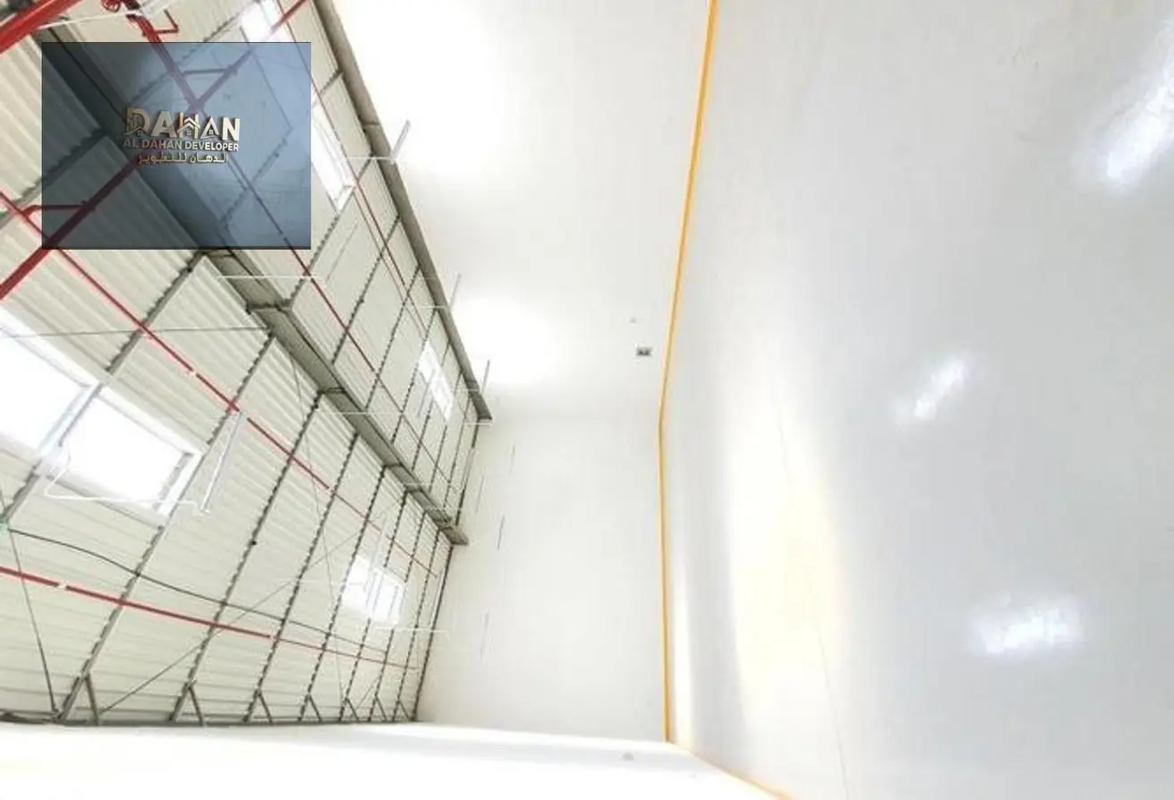 Warehouse for rent, Emirates Modern Industrial, Umm Al Quwain, thumbnail 3